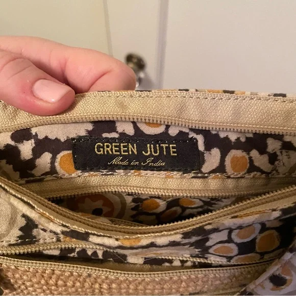 GreenJute “Hipster” Crossbody Bag - beige navy - zipper - Picture 9 of 12